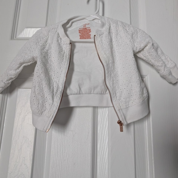 Cat & Jack Eyelet White Zip Jacket 6-9m - Picture 4 of 9